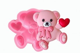 Molde silicona osito plano con corazon (1).jpg